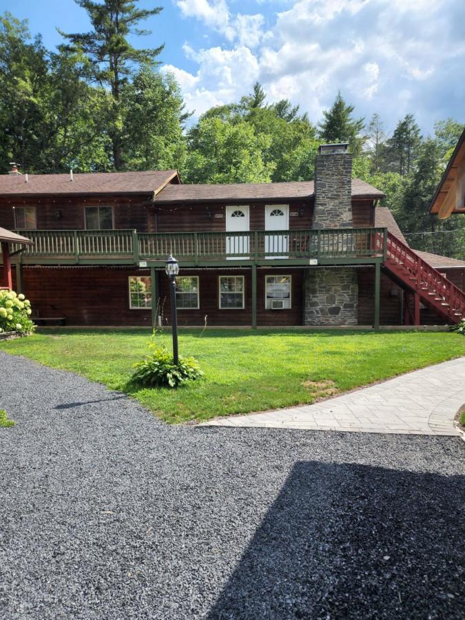 Magnolia Streamside Resort Canadensis Exterior foto